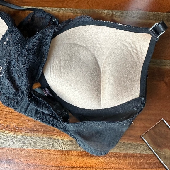 Victoria's Secret Bombshell Plunge Bra Black Leather Lace High Back Razorback - Picture 6 of 9